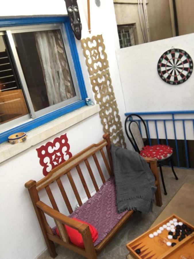 Past Or Tail Hostel Larnaca Buitenkant foto